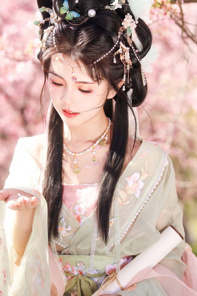 传记氛围一角 · 流畅